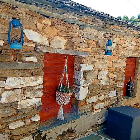 Tsonos فيلة *